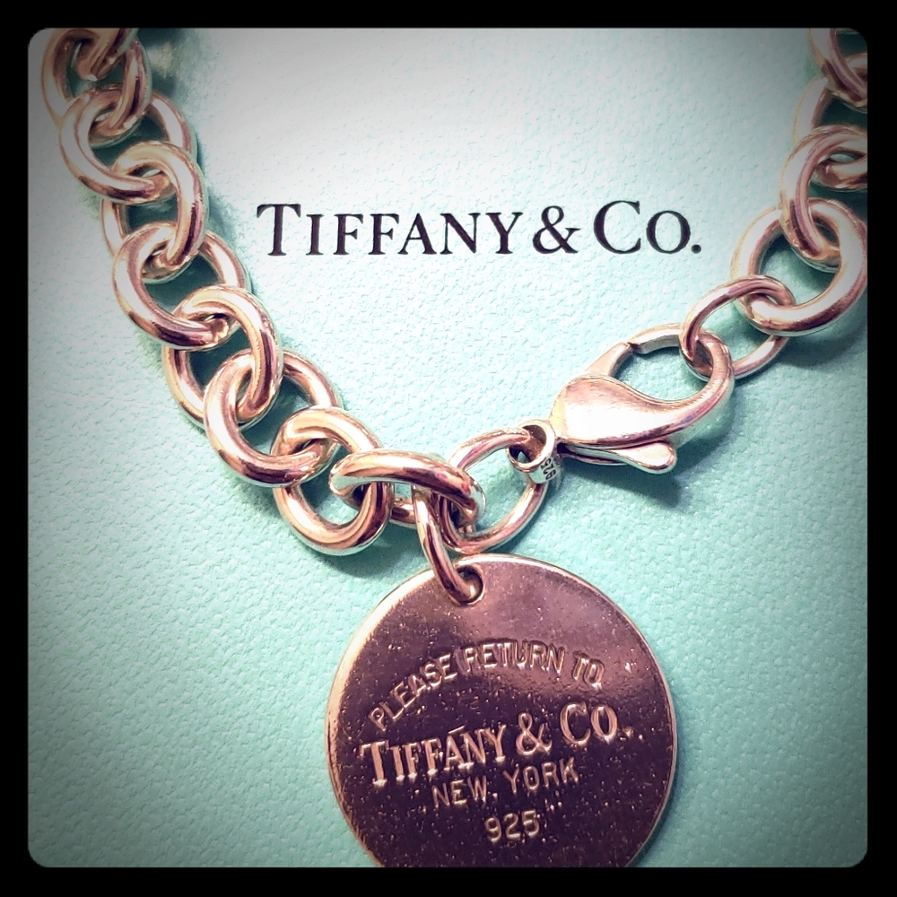 Return to Tiffany's charm bracelet
